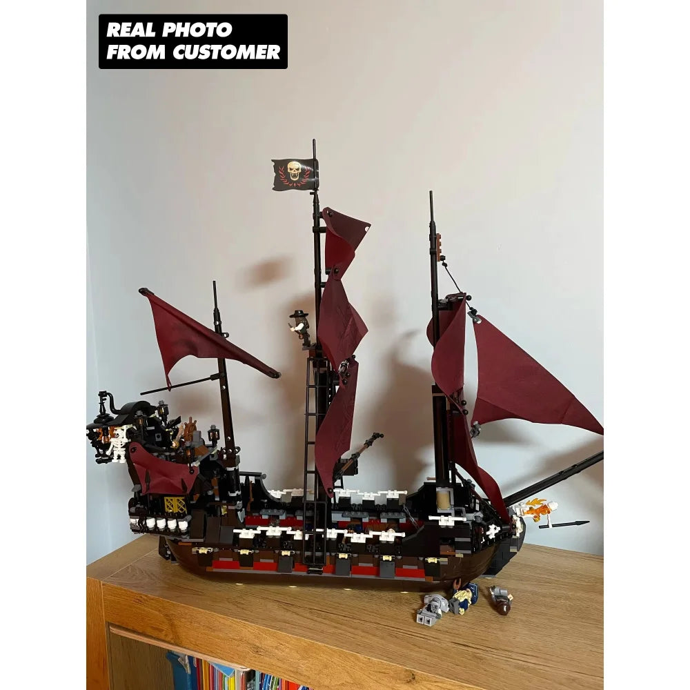 Building Blocks Pirates of the Caribbean Queen Anne’s Revenge Ship 4195 Style Queen Anne’s Revenge / No Box Building