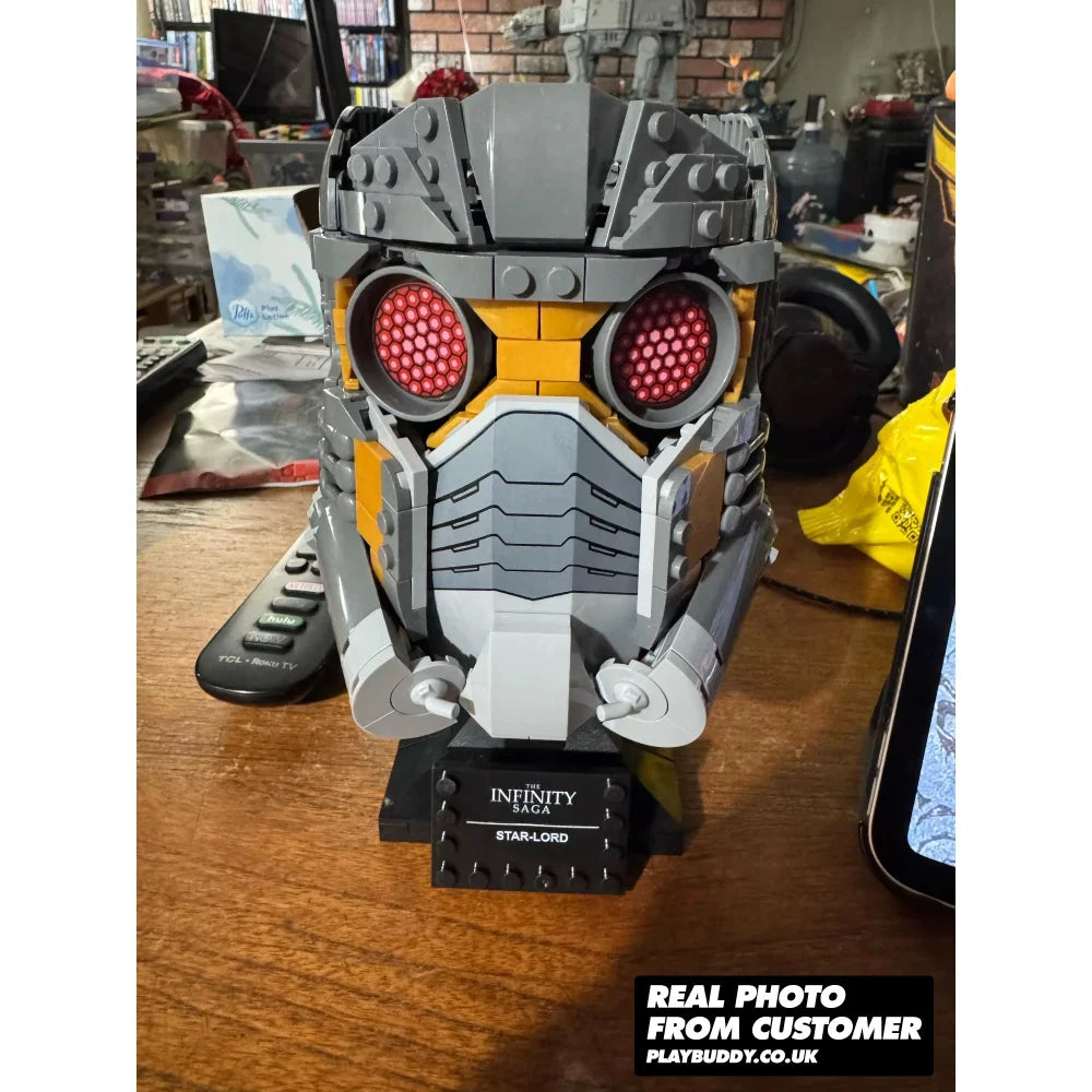 Super Heroes: Star-Lord’s Helmet Building Blocks Set 600PCS Assembly Bricks Star-Lord’s Helmet Building Blocks