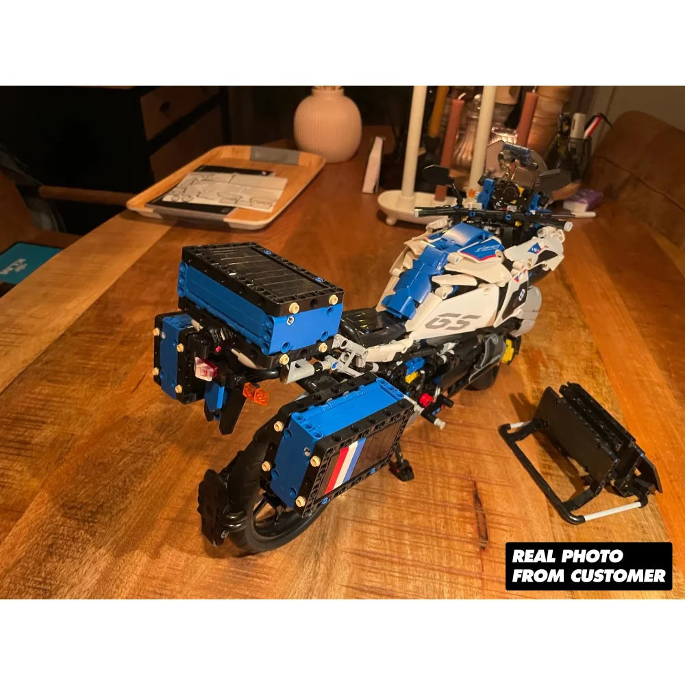 BMW R1250GS Motorcycle Building Blocks Set 2400PCS Motorbike Assembly Bricks BMW R1250GS Building Blocks