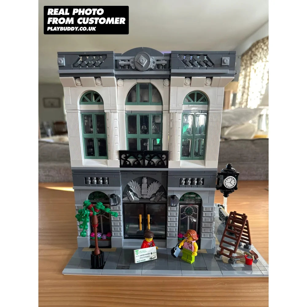 Brick Bank (10251) 2380PCS Modular Building Blocks w/ 5 Figures - Brick Bank - Building Blocks