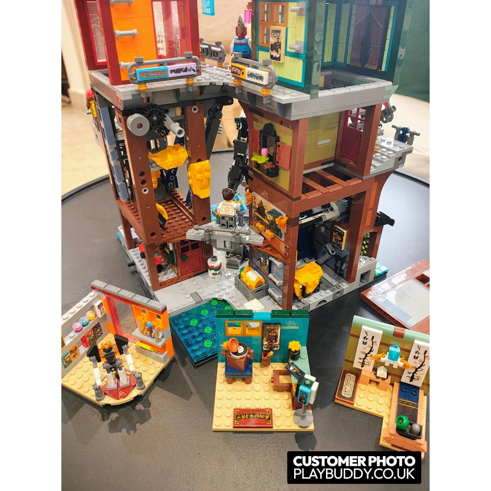 City Workshops (71837) 3244PCS High-Quality MOC Building Blocks w/ 10 Figures City Workshops / 3244 Pieces Building