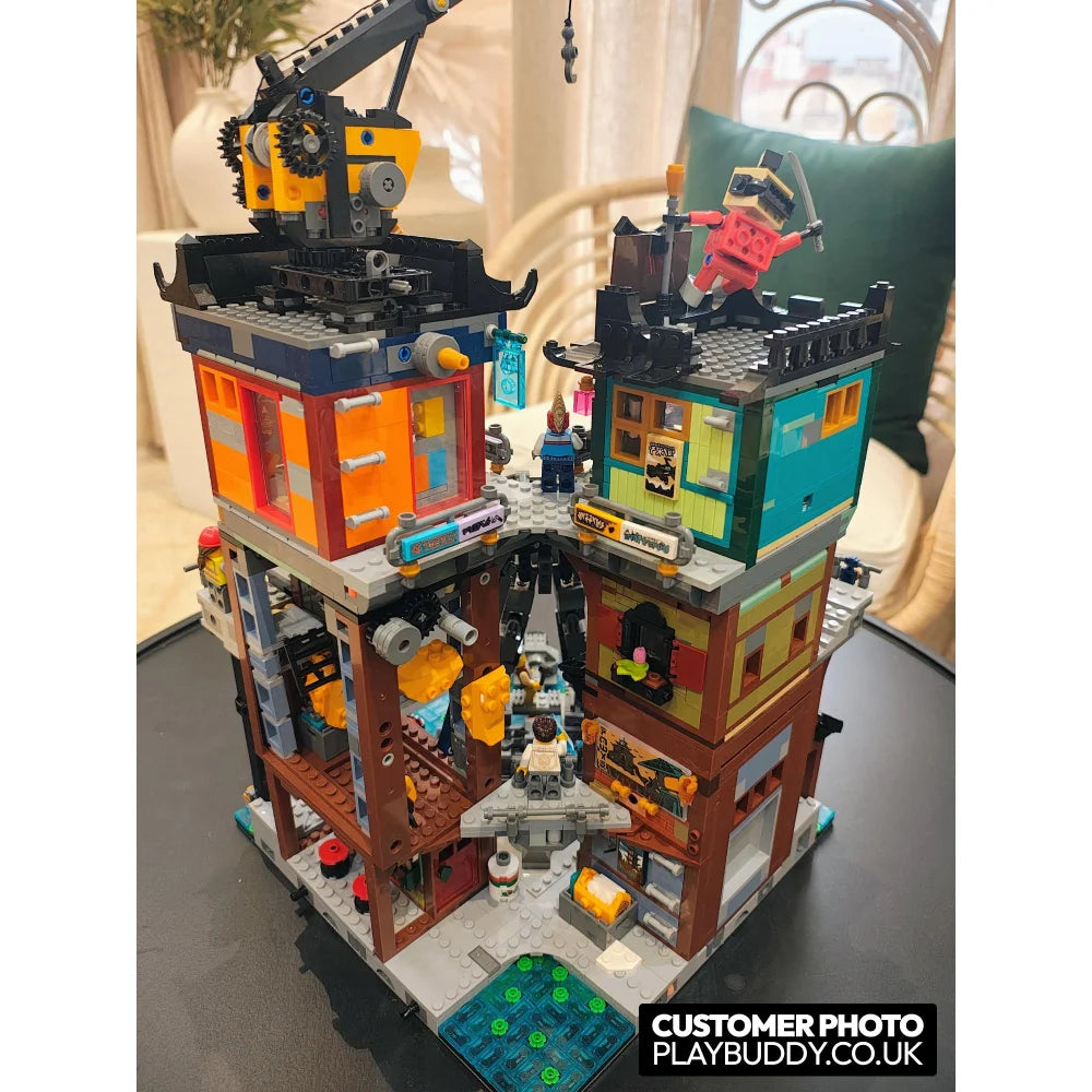 City Workshops (71837) 3244PCS High-Quality MOC Building Blocks w/ 10 Figures City Workshops / 3244 Pieces Building