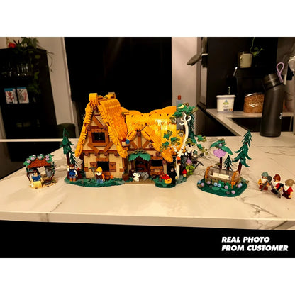Disney Snow White & Seven Dwarfs Cottage Building Blocks 2228PCS with Figures Snow White and Seven Dwarfs’ Cottage