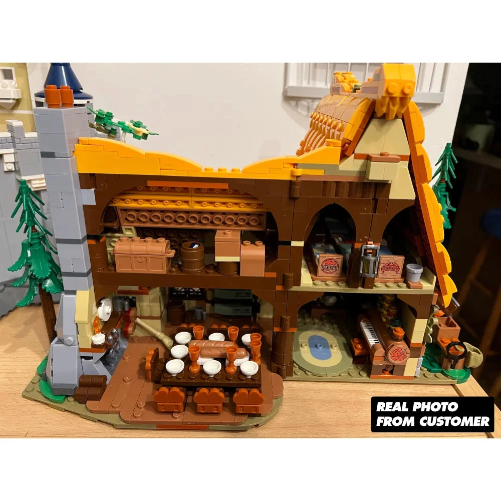 Disney Snow White & Seven Dwarfs Cottage Building Blocks 2228PCS with Figures Snow White and Seven Dwarfs’ Cottage