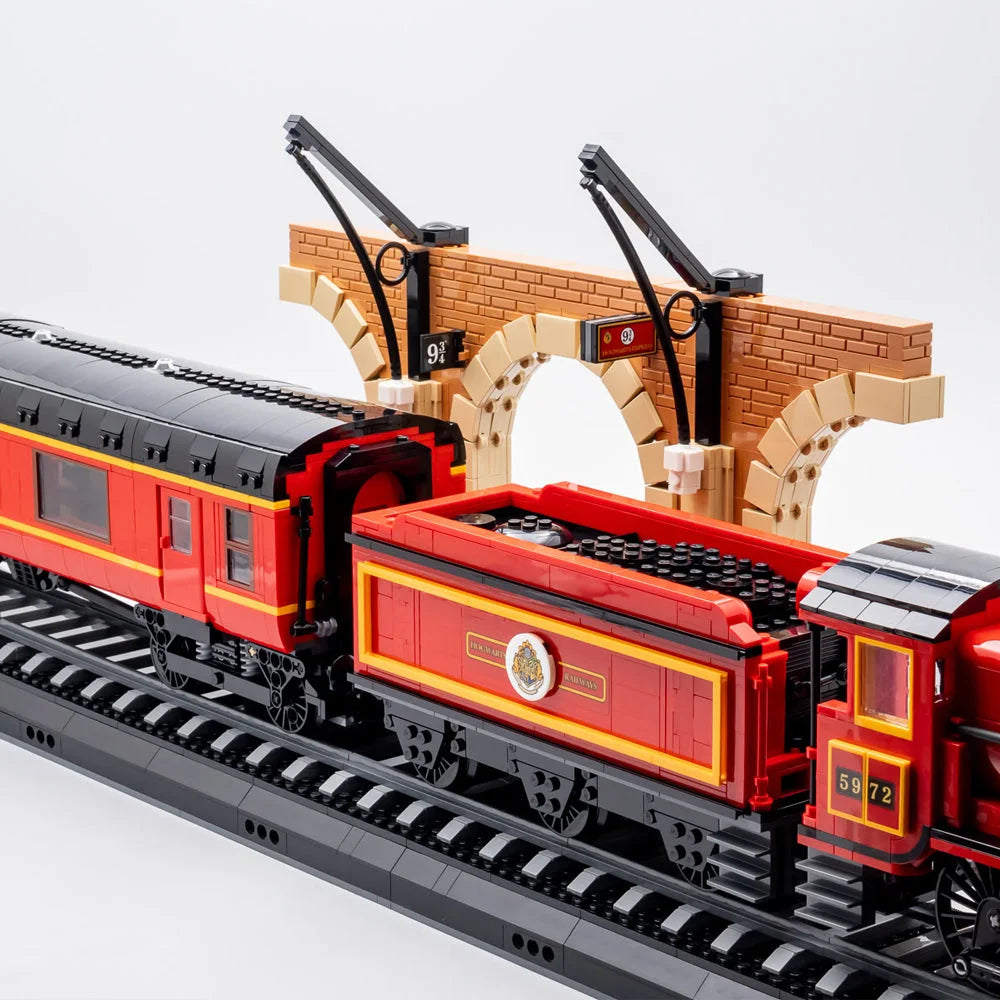 Hogwarts Express Steam Train (76405) 5129PCS Building Blocks w/ 20 Figures - Hogwarts Express Steam Train - Building