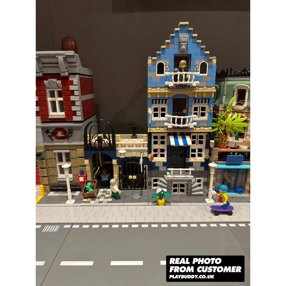 Market Street (10190) 1250PCS Modular Building Blocks w/ 3 Figures - Market Street - Building Blocks