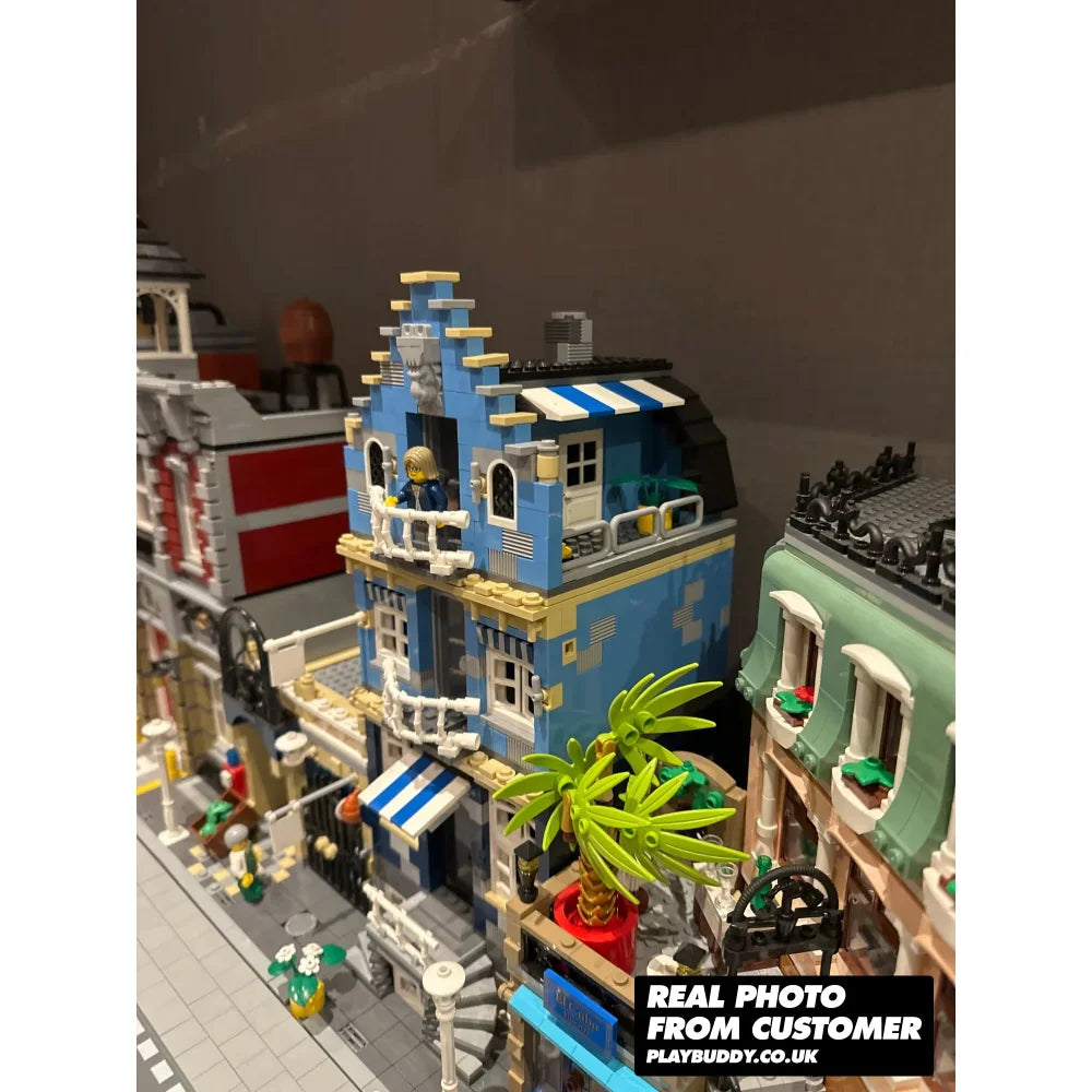 Market Street (10190) 1250PCS Modular Building Blocks w/ 3 Figures - Market Street - Building Blocks