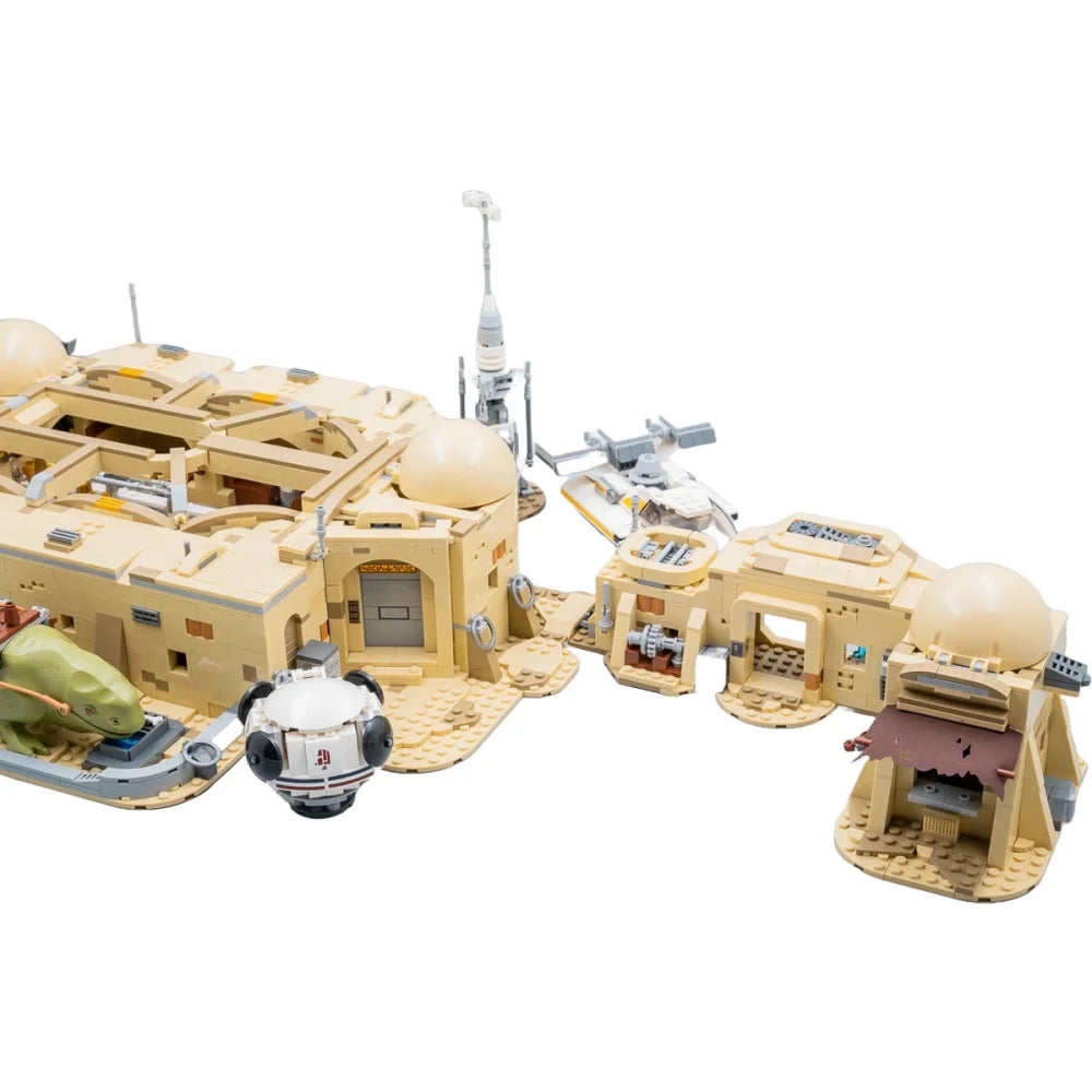 Mos Eisley Cantina (75290) 3187PCS Building Blocks w/ 22 Mini Figures Mos Eisley Cantina Building Blocks