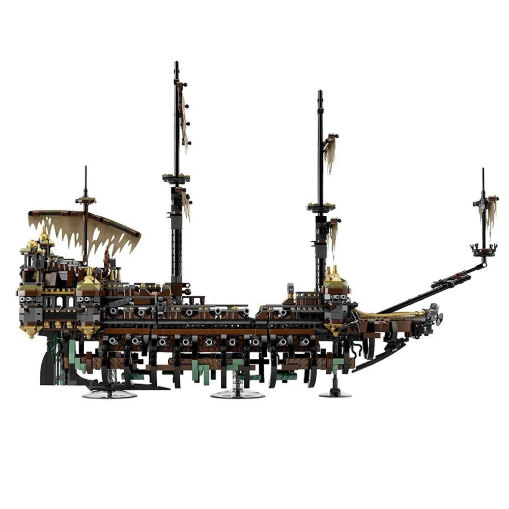 Pirates of the Caribbean The Silent Mary Pirate Ship Building Blocks Toy Bricks Silent Mary / 2294 Pieces Building