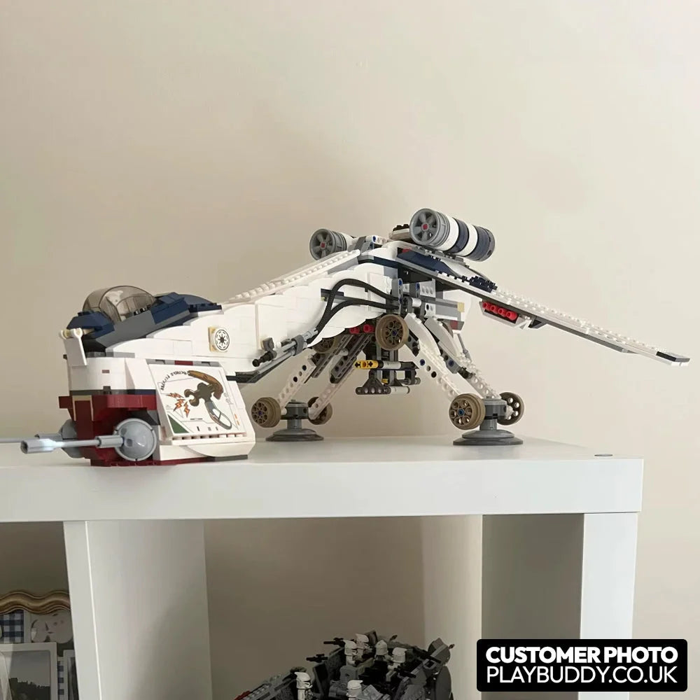 Star Wars: Republic Dropship With AT-OT Walker (10195) 1808PCS Building Blocks - Republic Dropship With AT-OT Walker