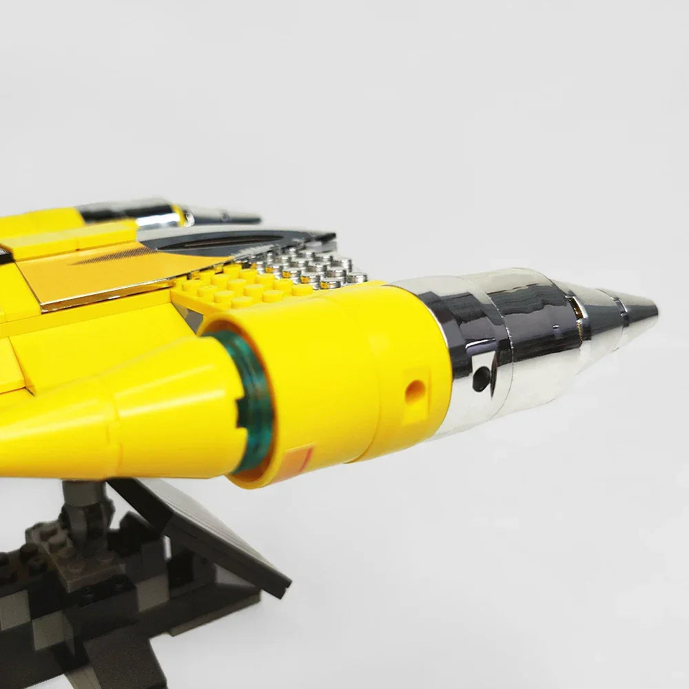Star Wars UCS Naboo Starfighter (10026) 187PCS Building Blocks Naboo Starfighter Building Blocks