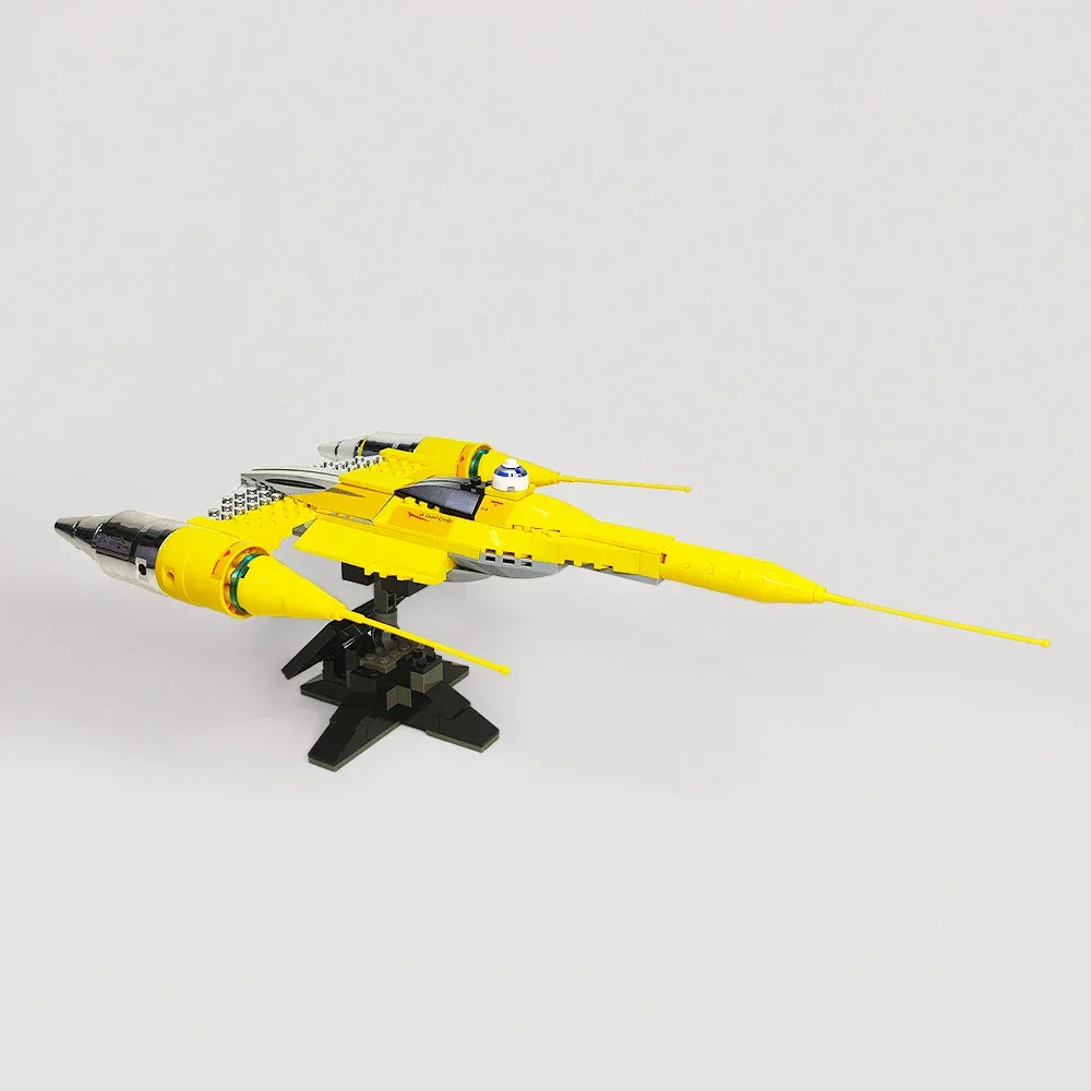 Star Wars UCS Naboo Starfighter (10026) 187PCS Building Blocks Naboo Starfighter Building Blocks