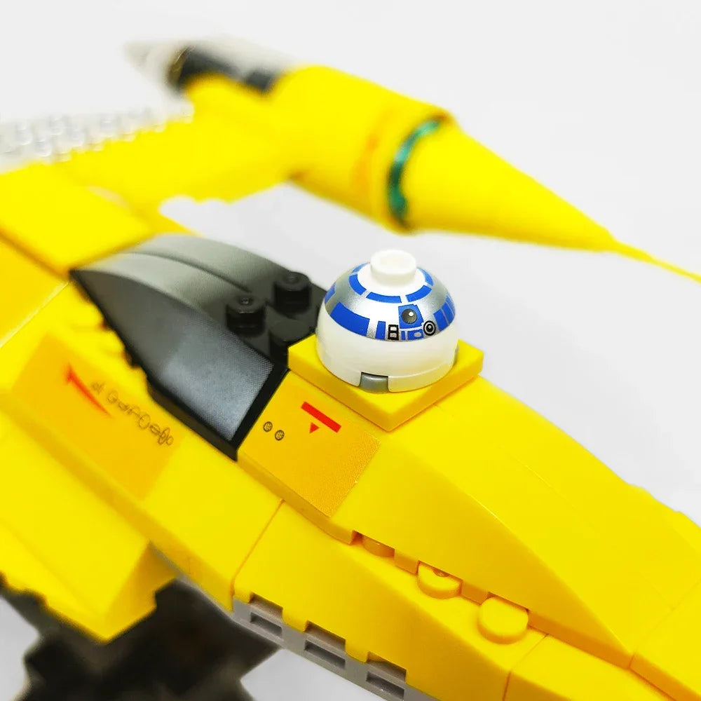 Star Wars UCS Naboo Starfighter (10026) 187PCS Building Blocks Naboo Starfighter Building Blocks